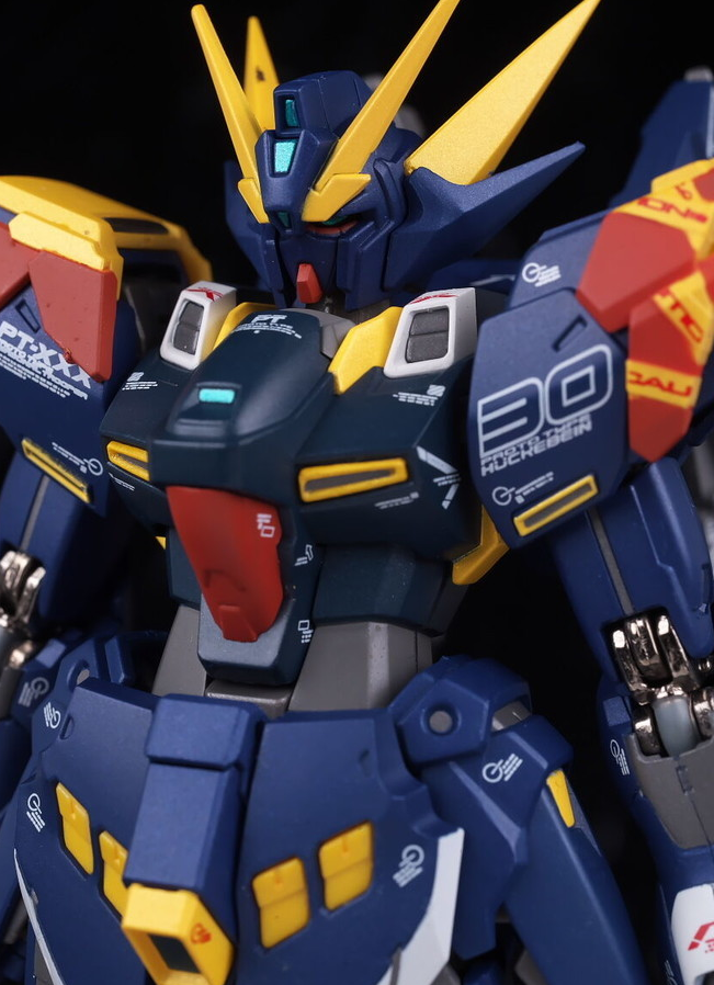 机战30:原创主角机凶鸟30模型实物详解 可手动解除封印的晓击霸_腾讯