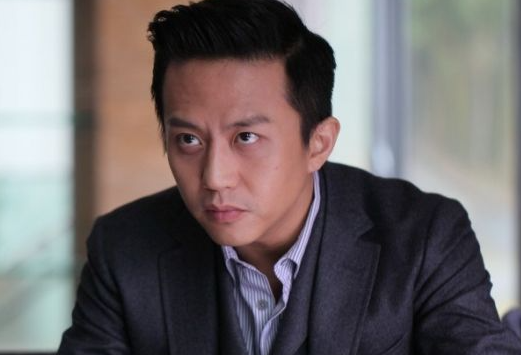 网传邓超又有新电影要拍与老搭档再合作评论区却让人哭笑不得