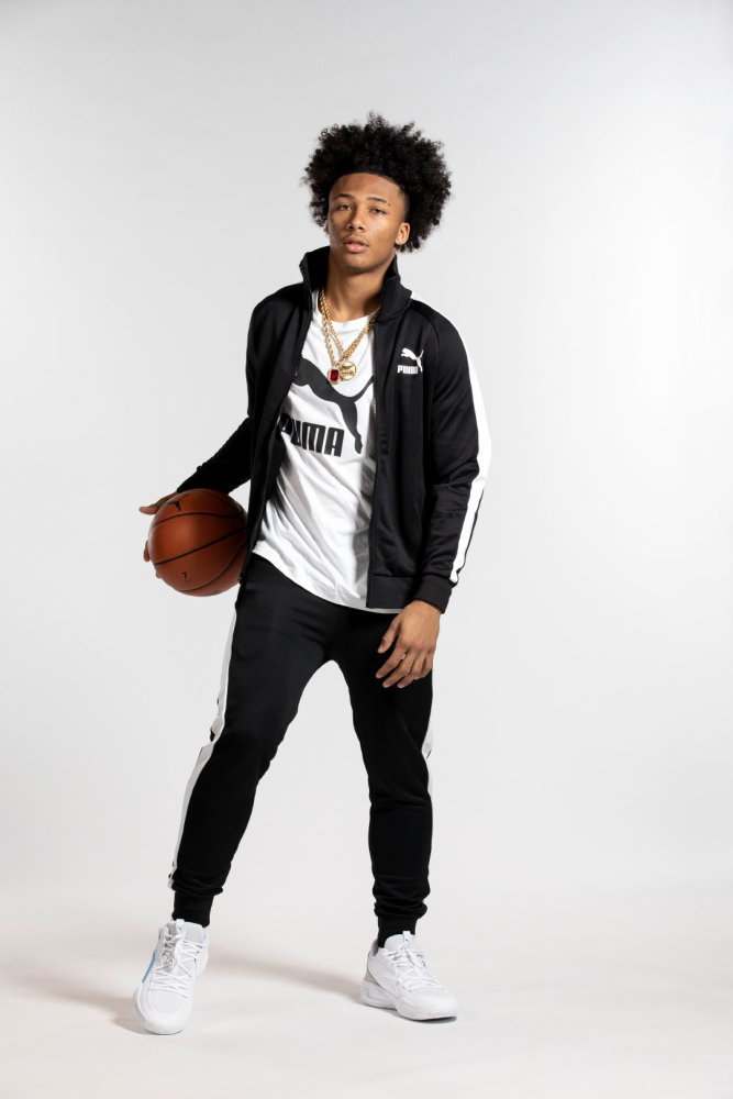 五星高中生mikey williams正式签约puma,年仅17岁的他被不少人称为