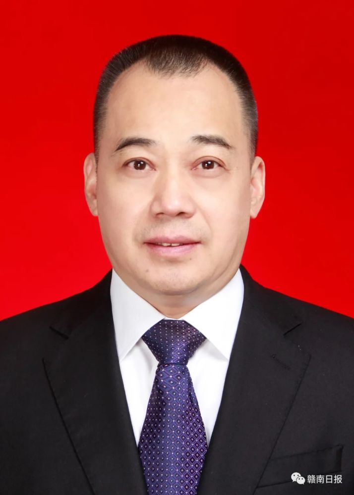 陈黎,女,汉族,1969年1月生,中央党校大学,中共党员,现任赣州市人大