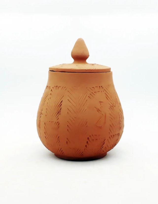 红河县千年古树茶遇见千年傣陶罐