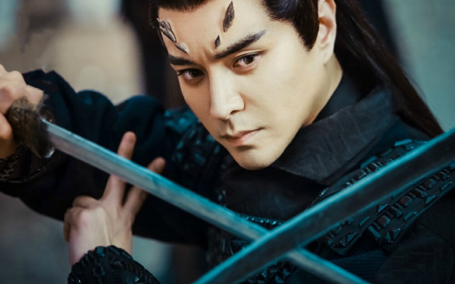 让人意外的是,金猊兽居然喜欢胭脂,后来他为了保护胭脂死了.