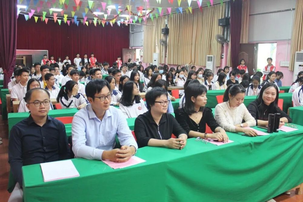 谷饶中学一等奖肖思妮张亦菲陈雪丽