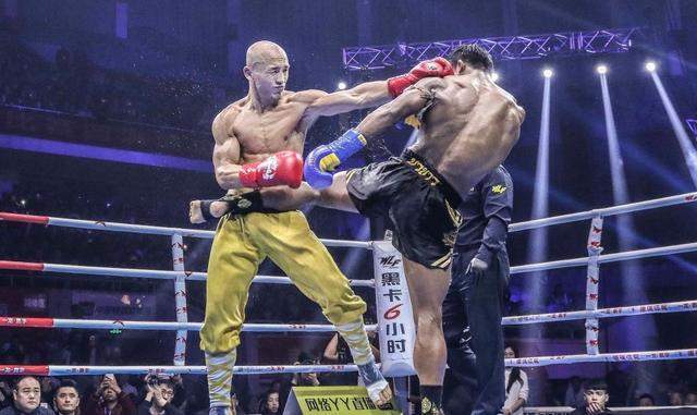 武僧一龙开局40秒ko获胜!赛后喊话:这个对手不过瘾_腾讯新闻