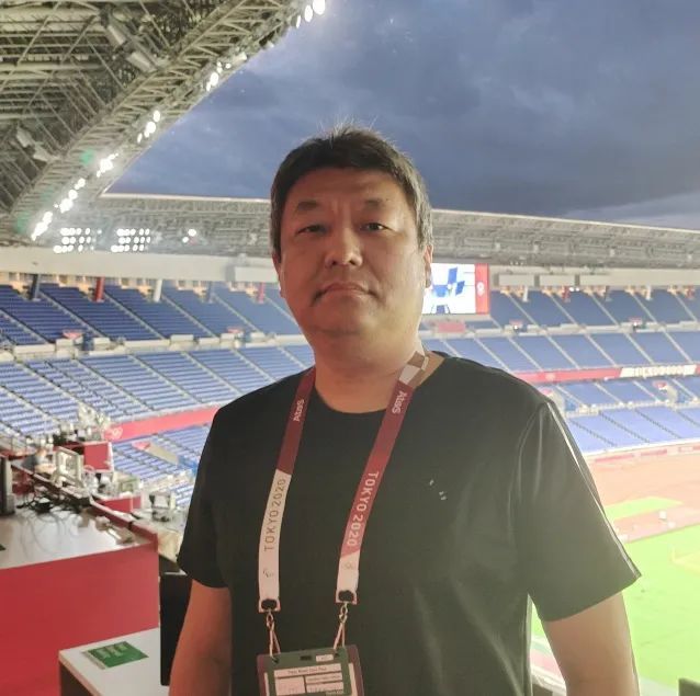 孟繁龙美国赢得17连胜签约新推广人继续追梦