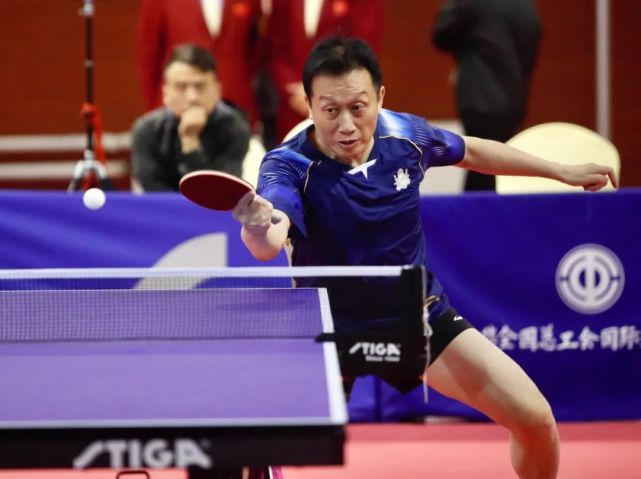 西北球王,老将刘海峰生于1963年,曾获得第十三届全运会群众组乒乓球