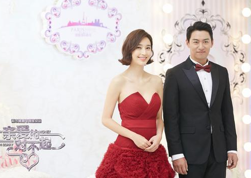 朱镇模性丑闻后首度与妻子同框,小10岁妻子甜蜜表白喊他"欧巴"