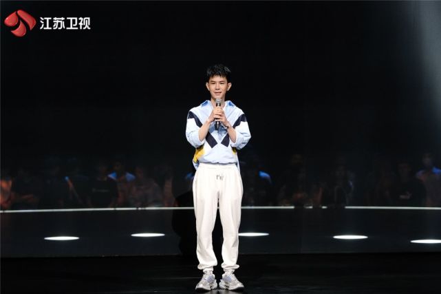 《2060》黄光剑：热爱，是所有的理由和答案_腾讯新闻