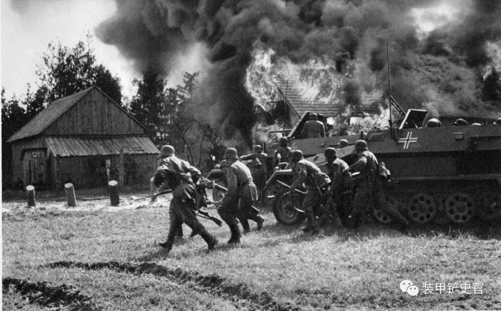 按照1944年标准组建的装甲掷弹兵部队的掷弹兵班拥有更为强大的武备