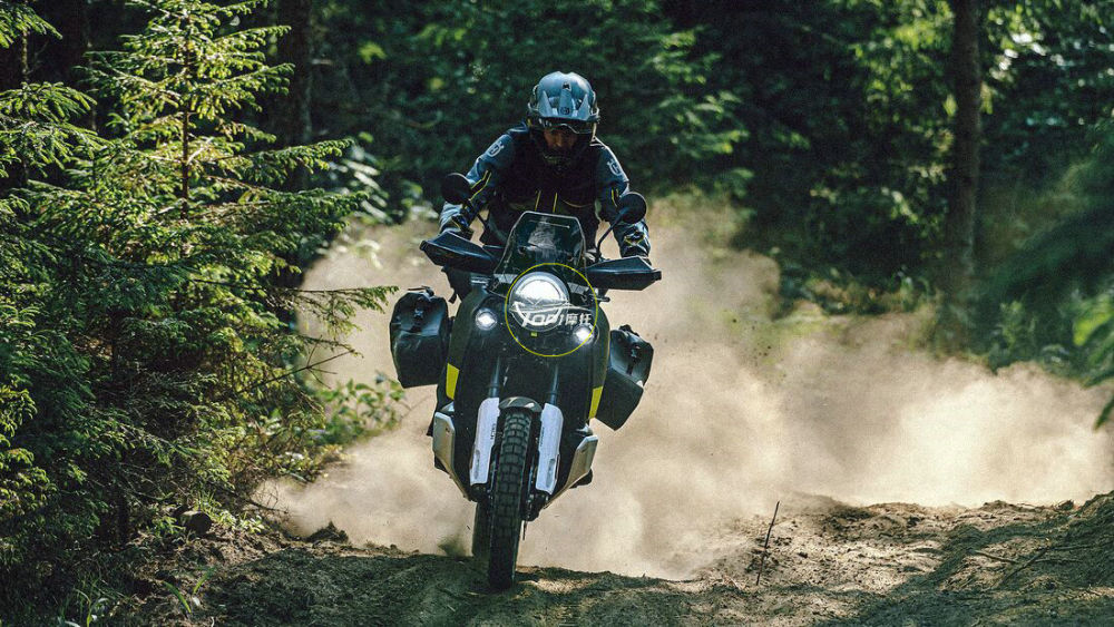 "复古版"的ktm 890 adv 胡斯瓦纳norden 901正式发布_腾讯新闻