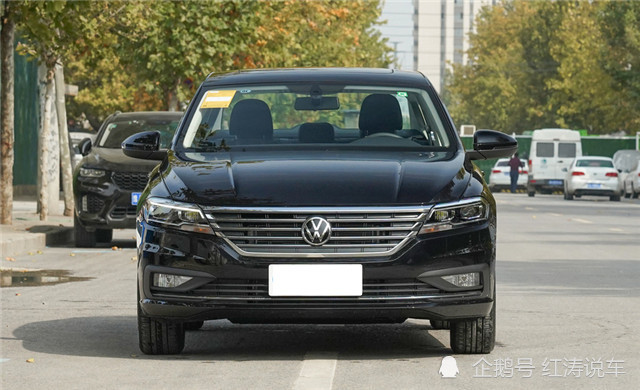 2022款大众朗逸到店实拍,标配6个安全气囊,搭载1.5l和1.4t