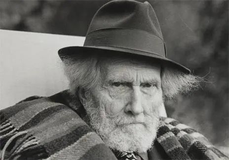 埃兹拉·庞德(ezra pound,1885年10月30日—1972年11月1日,美国诗人