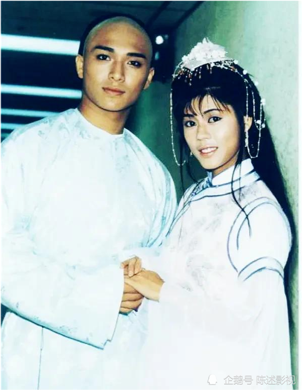 8版陈家洛颜值对比有人让霍青桐一见倾心有人配不上香香公主