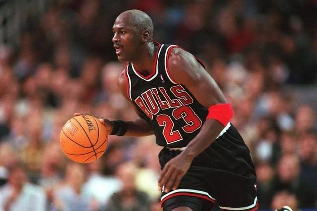 蒂姆·邓肯 忠诚与信任，盘点NBA从未被摆上交易货架五大球星，现役仅1人入选