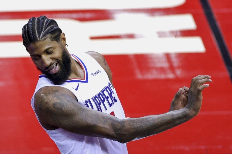 快船队 NBA：不可战胜的乔治大将军