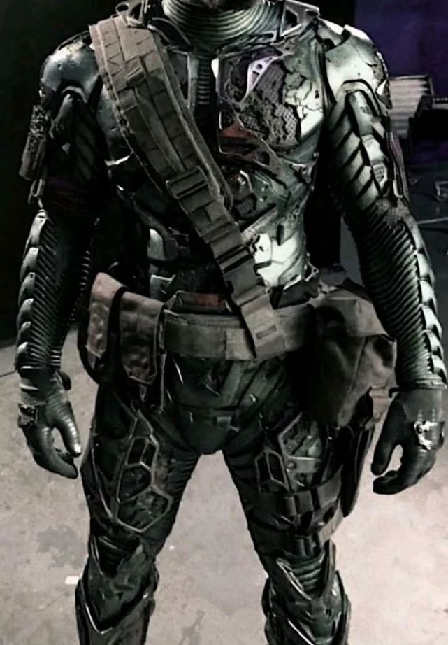 《蜘蛛侠3》新照片曝光,战损版绿魔登场,三代蜘蛛侠战衣齐亮相