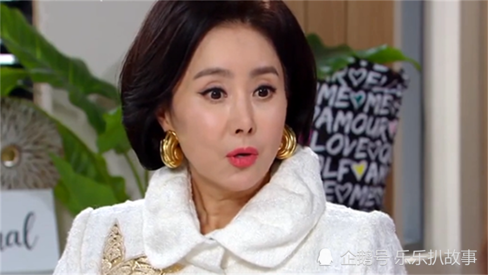 基督山小姐第15集河拉顺利产子幸福生活恩祖被夫人带走