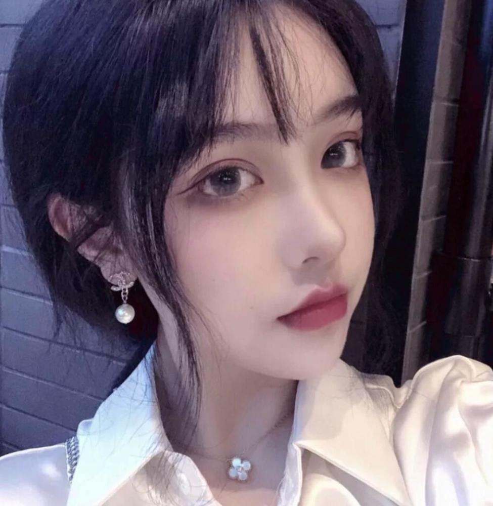 精选小仙女在用的女生头像