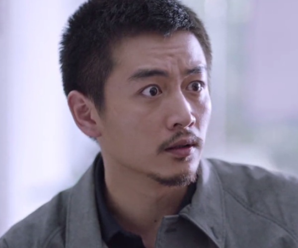 突围手机在线观看免费加长版完整版视频电影免费观看1250p中英双语