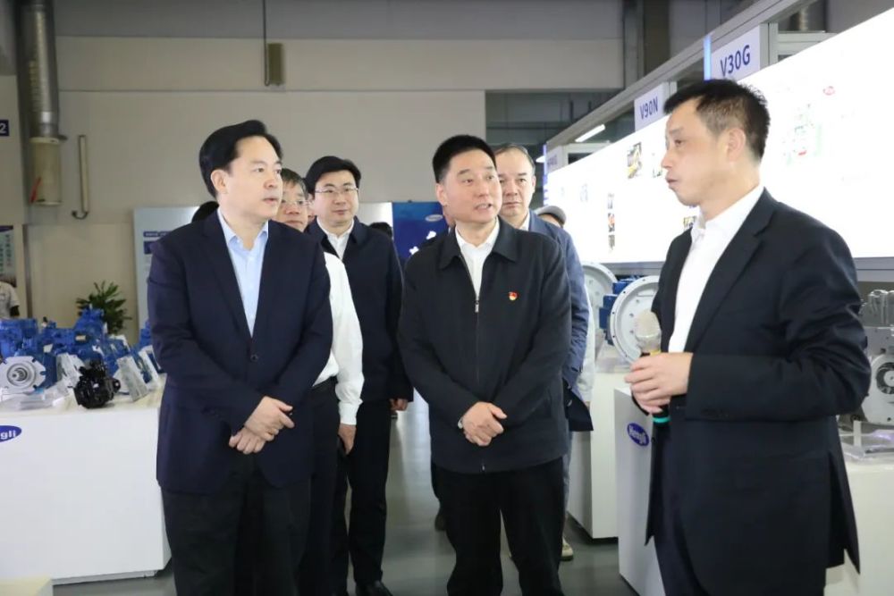 省委第三巡视组调研常州经济社会发展情况