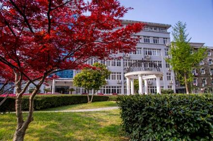 宁波开放大学三驾马车矢志全民终身教育