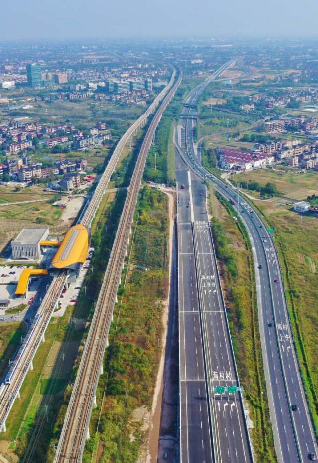 从浙江省交通集团高速公路嘉兴管理中心了解到,目前沪杭高速公路许村