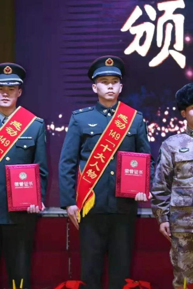 立功提干这些少尉排长亮相了