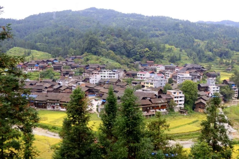 锦屏县启蒙镇:打造红色美丽村庄 走乡村振兴蝶变之路