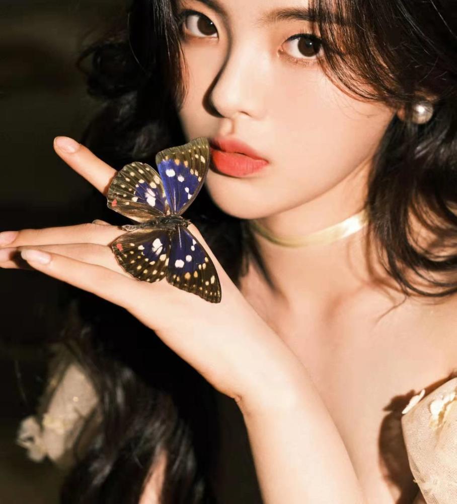 4000米海拔遭遇跟拍,杨超越先发制人自曝照片,让狗仔无图可发