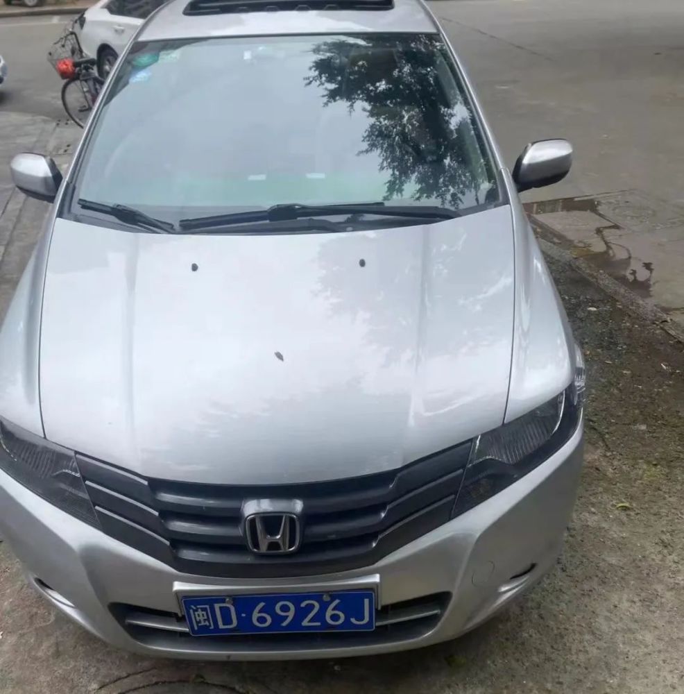 11:14闽d0719l中山南路2021/10/28 11:16闽elb118中山南路2021/10/28