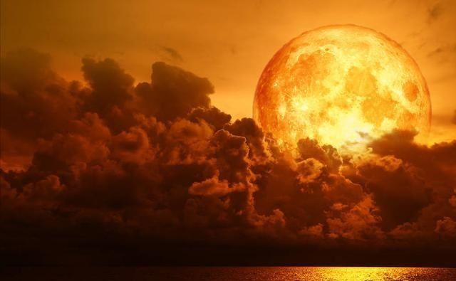 立冬过后,"血月"降临,400斤个头挑翻老农,冲击超市,该咋办