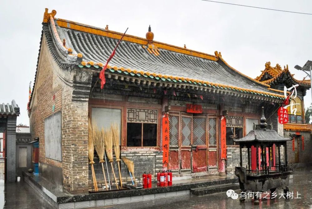 在繁峙县砂河镇去的最后一站,是砂河村北的永泉寺,永泉寺亦称涌泉寺