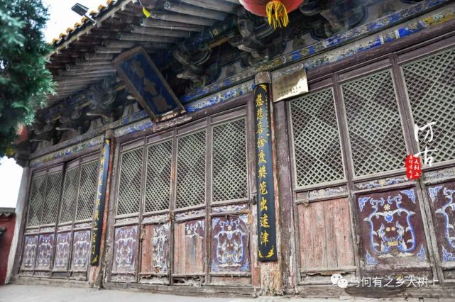 永泉寺过殿,朵房,东西配殿均为清代建筑.