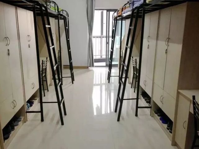 卫生间:是住宿费:1000元/学期吴风住宿作息表无锡市育才中学单间人数