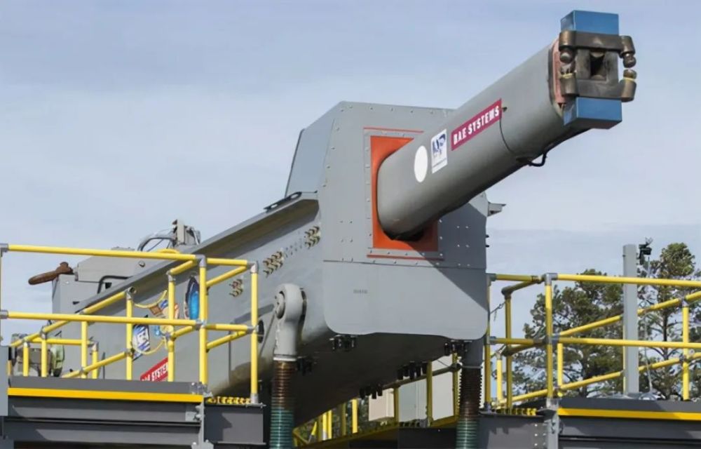 央视曝光实验现场,电磁炮小型化已率先在中国实现_腾讯新闻