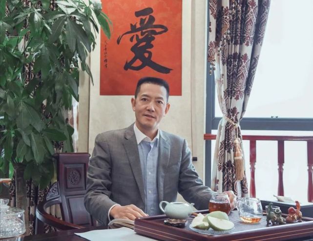 从朝天门棒棒到上市老板,解密重庆"水果大王"