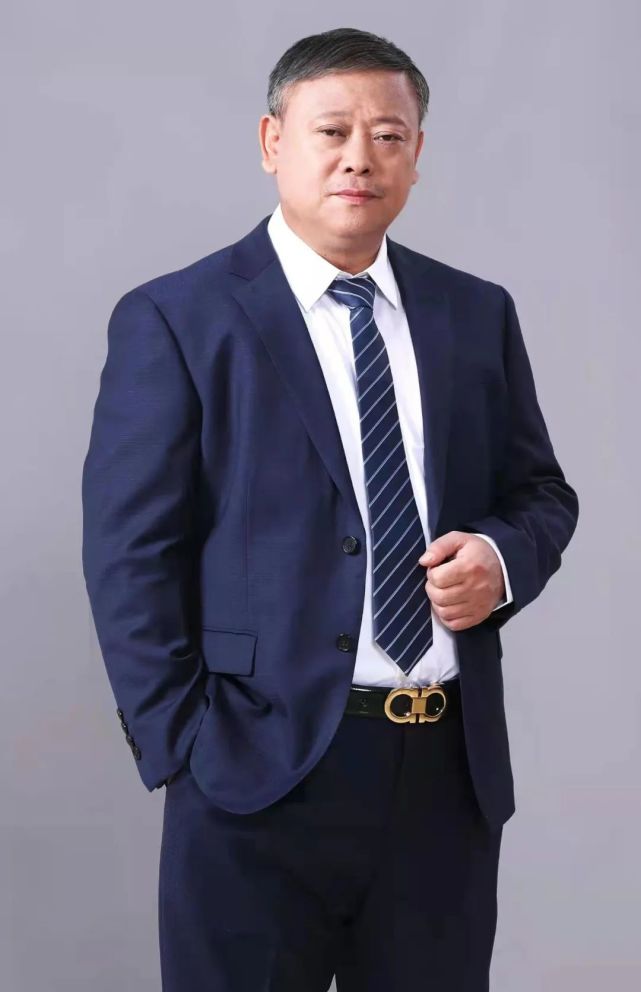 大象农牧吕锐锋5年内目标出栏1000万肉鸡计划出栏3亿只礼蓝特约走近