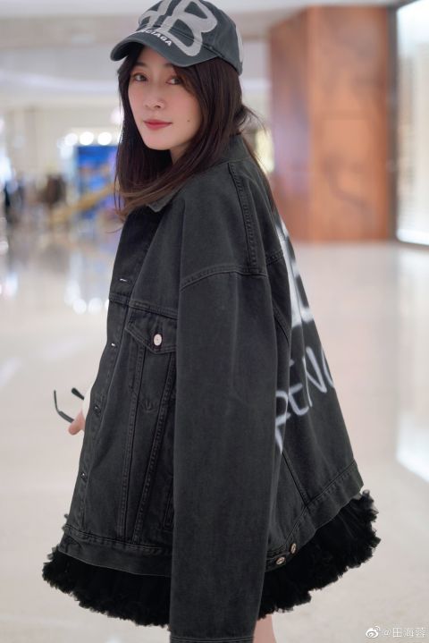 田海蓉秀十二宫格街拍照 走路带风又酷又美