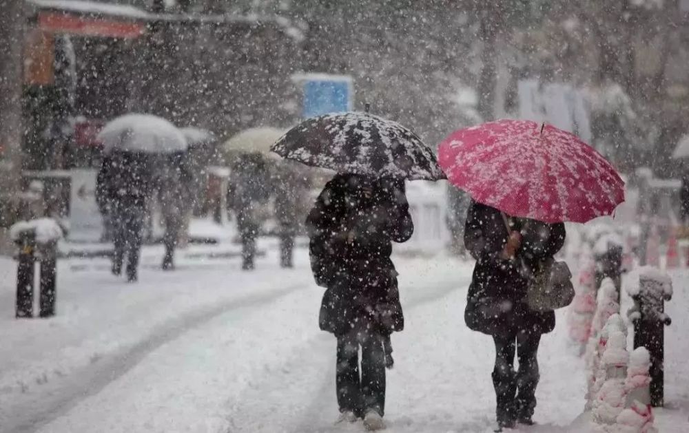 省有雨雪降溫天氣 其中 關中,陝南有小雨或雨夾雪 秦巴山區有中到大雪