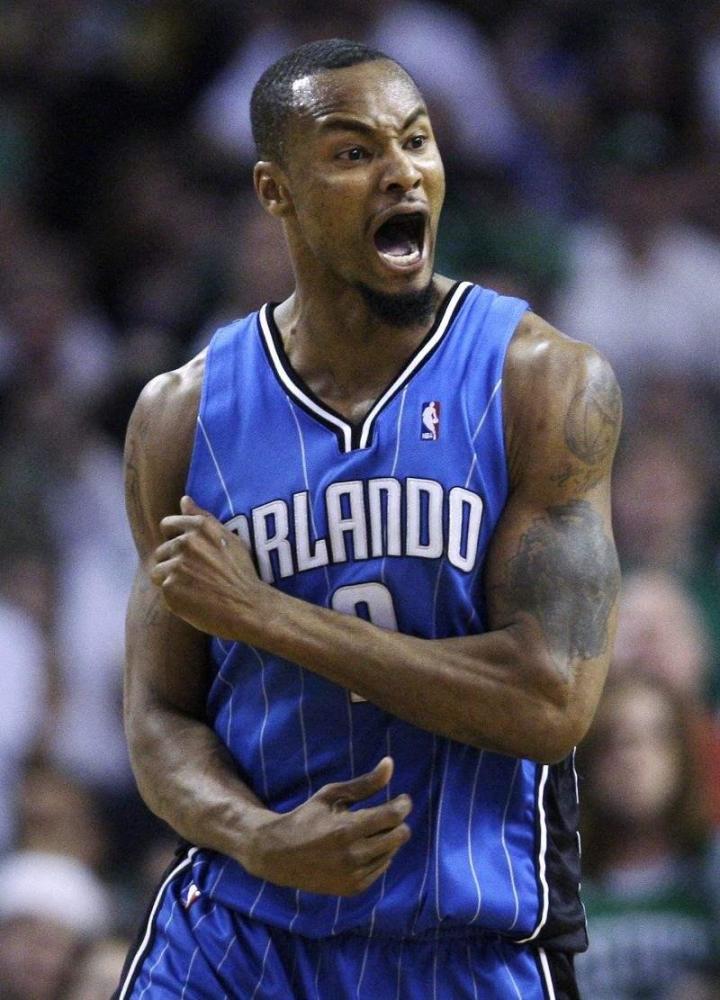 拉沙德刘易斯3号位上的诺维茨基