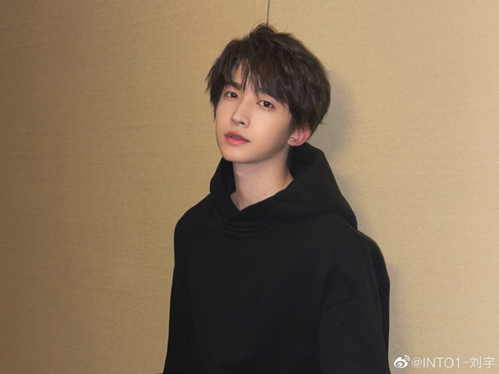 苹果被判侵权人民的名义等作品刘宇晒合照卡点为力丸庆生