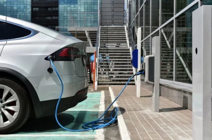 谁在买新能源车 1 4销量在北上广深 全网搜