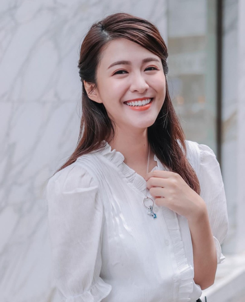 tvb女星江嘉敏:有演戏天分的"拜金女",因贪吃被店铺老板吐槽_腾讯新闻