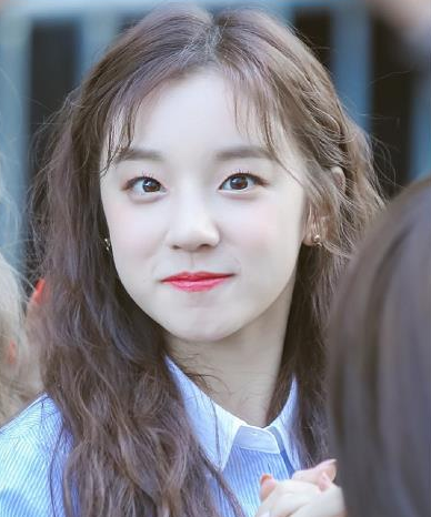 宋雨琦到底有何背景出道一年上跑男地位直逼杨颖