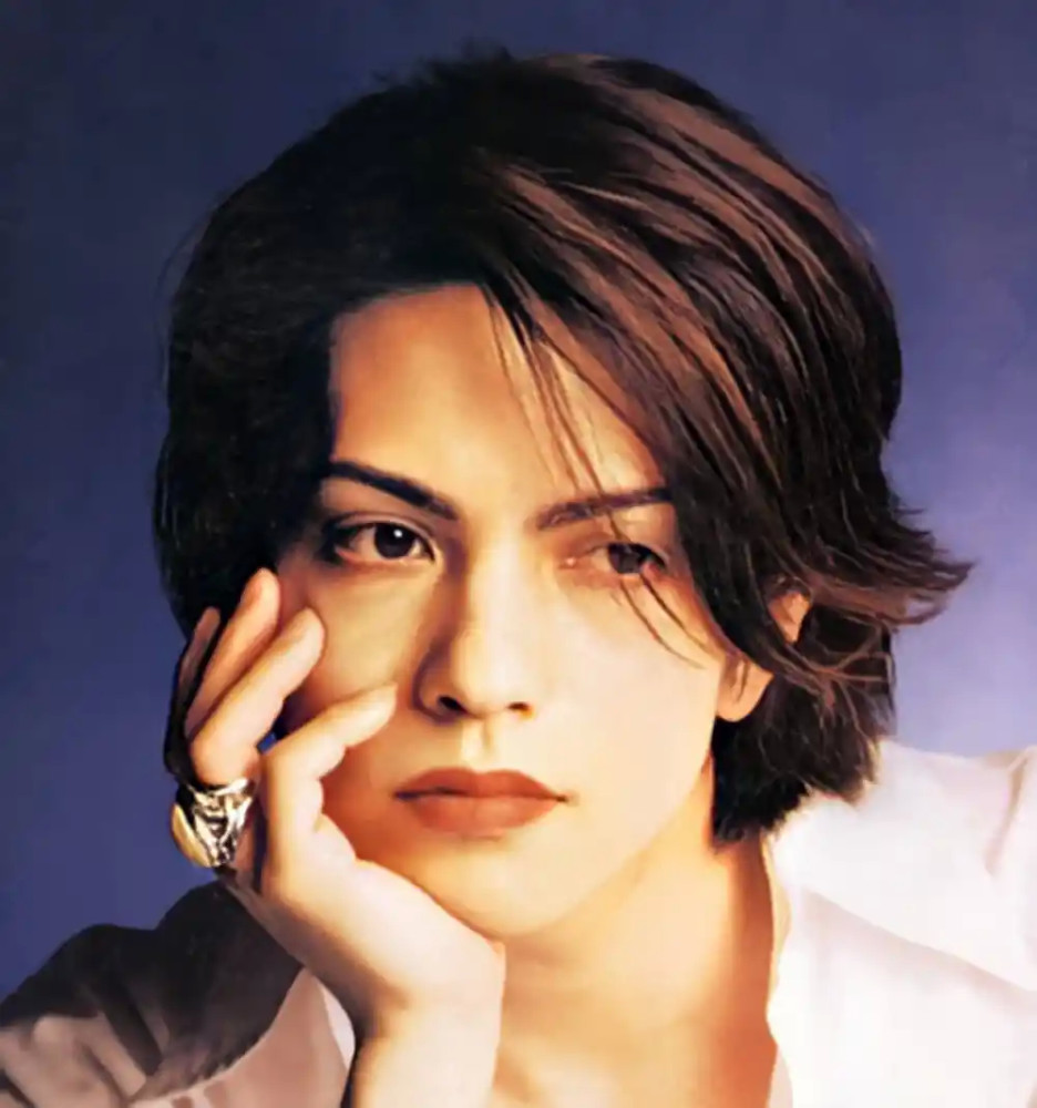 宝井秀人的颜值和才华足够弥补身高的缺点了