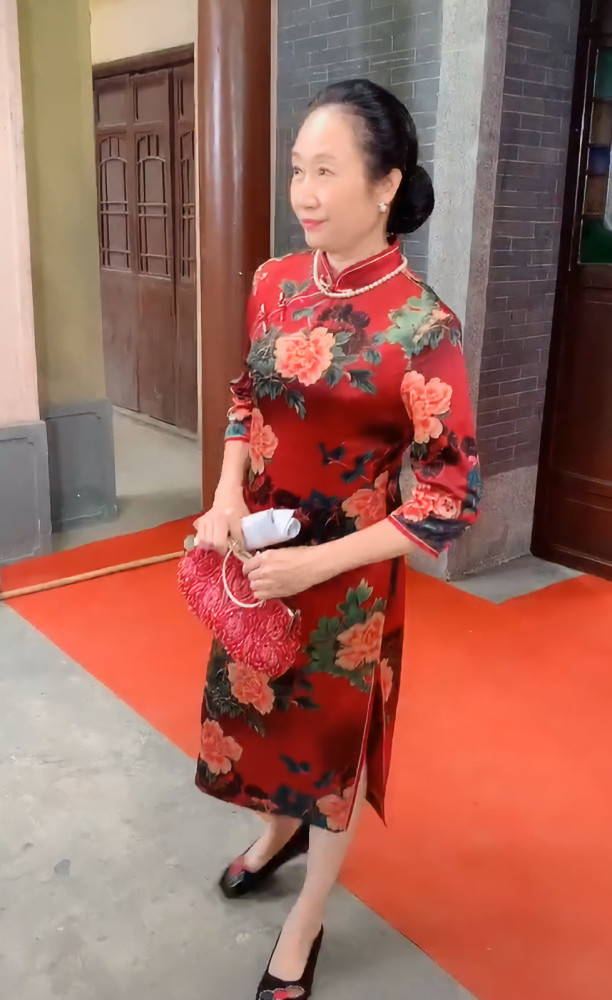 七十二家房客免费观看在线观看网盘高清完整观看1080p已更新电影2021