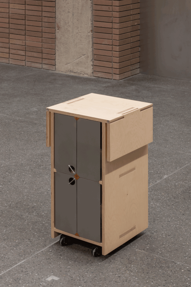 三顿半咖啡首家线下店工厂风的设计有点绝