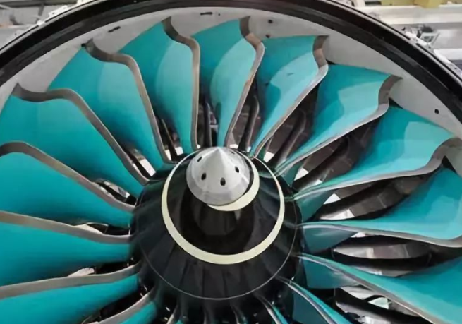 飞机发动机叶片利用榫卯结构,设计成松动的结构,怎样保证安全?