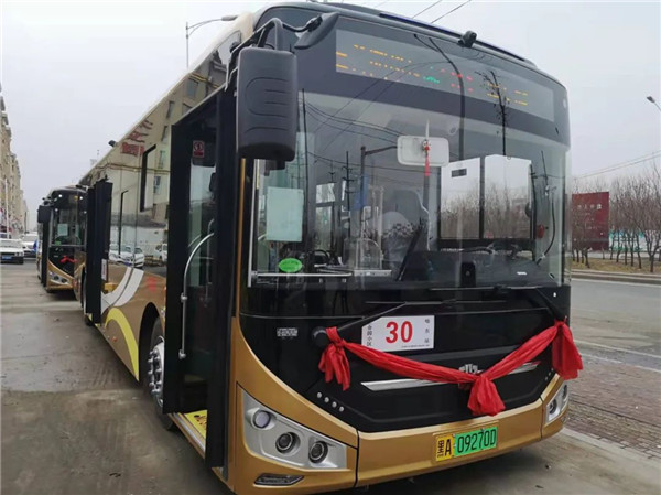 今天起,哈尔滨市纯电动公交车陆续上线运营