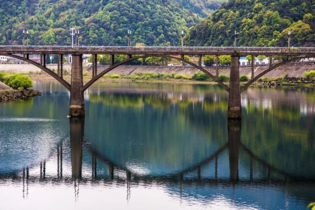 浙江桐廬縣:山青水秀,史悠境幽